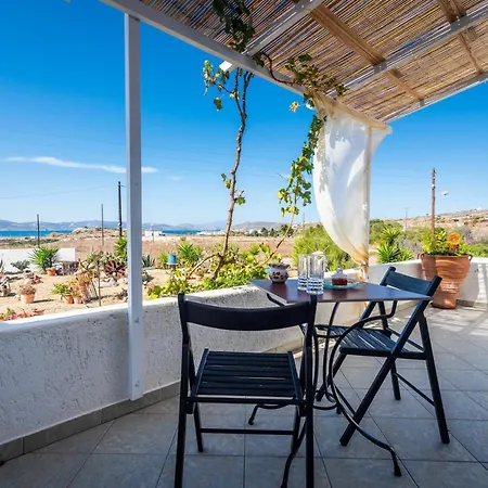 Tzivaeri アパート